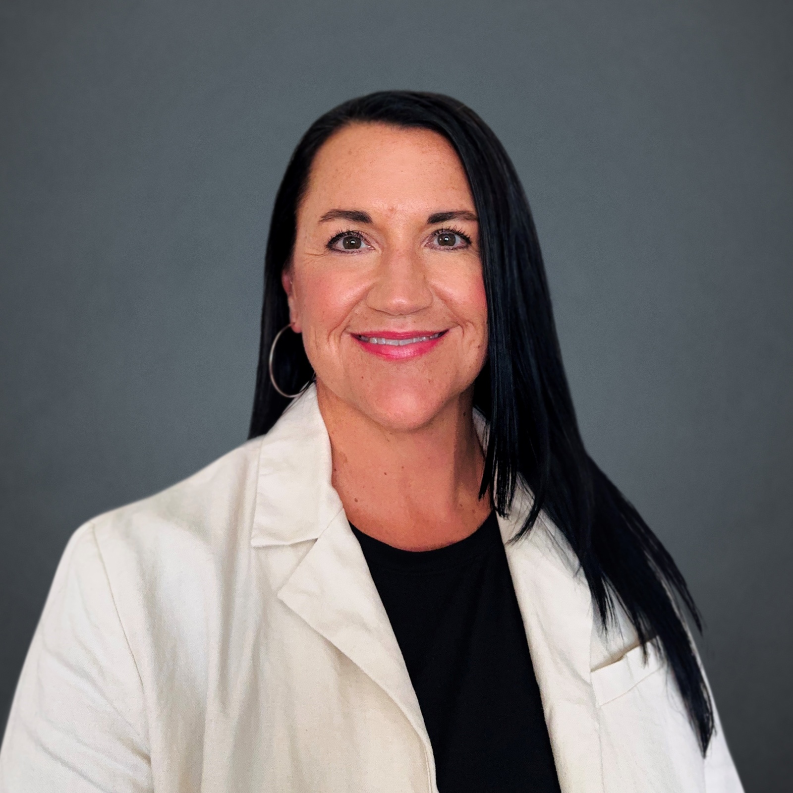 LizSummers headshot